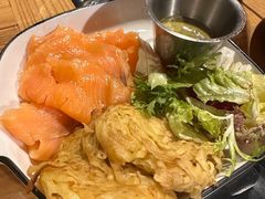 -LENBACH兰巴赫西餐啤酒坊(大连东港店)