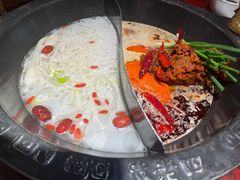 -袁老四重庆老火锅(桐梓坡店)