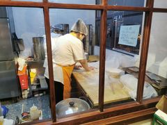 面包甜点陈列柜-老爷子原味蒸饺(总店)
