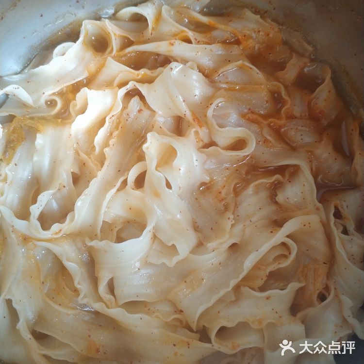 排骨先要用水泡，把血水这些泡一泡