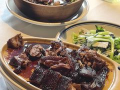 -八府香鸭·啫啫煲(华山路店)