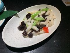 山药炒木耳-老头儿油爆虾·知味杭州(爱琴海购物中心)