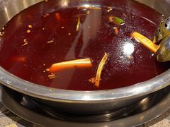 -肖肖酸萝卜鱼火锅(总店)