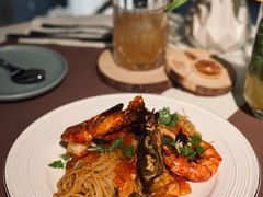 -Oasis Bar & Grill