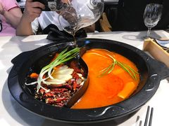 -围炉·川味鲜货火锅(万达珍珠坊店)