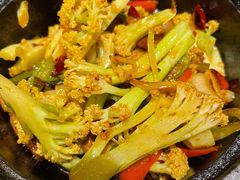 干锅菜花-金牌老碗时尚陕菜(王府井百货店)