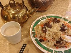 -维吾尔餐厅(宜山路店)