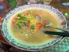 -霆记海鲜·只为这碗面(滨江店)