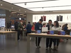 -华为授权体验店(中山公园来福士)