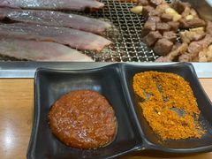 -肉甲韩国木炭烤肉(新壹街1店)