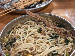 -正宗杨记普洱酸醋米线(总店)