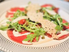 威尼斯风味生牛肉薄片配芝麻菜-IL TEATRO 精品意大利餐厅