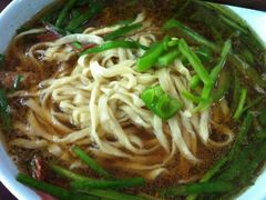 -镇南锅盖面馆(解放路店)