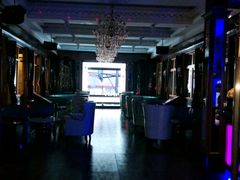 -骑士KTV(红谷滩万达店)
