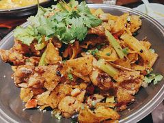 -川流不息·地道川菜·小龙虾(新松江路店)