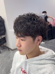 -藤野造型烫染·漂发