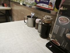 -牵人麻辣粉(粉巷店)