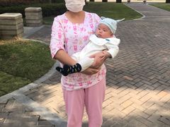 -爱的果实月嫂育婴师(世纪东方店)