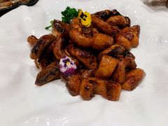 黑松露煎焖口蘑-江南苑精菜坊