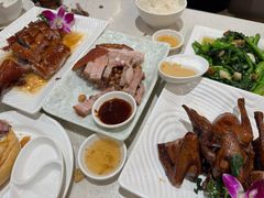 -香港新发烧腊茶餐厅(水围店)