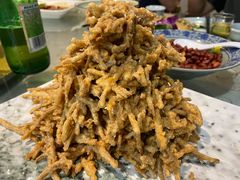 金沙蛋黄焗茶树菇-嘉厨小馆(宜山路店)