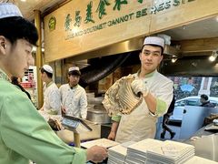 -贯贯吉·清真餐厅(浙江中路店)