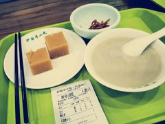 -护国寺小吃店(红莲南路店)