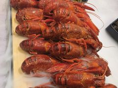-肥肥虾庄·金牌油焖大虾(汉口城市广场店)