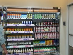 -全家便利店(宜山路站店)