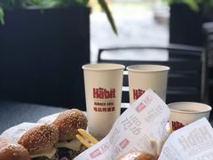 -The Habit Burger Grill 哈比特汉堡(复兴soho店)