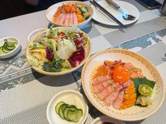 三文鱼甜虾海胆饭-和牛食堂•BISTRO(广州首店)