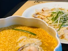 -穹六人间 people 6(岳阳路店)