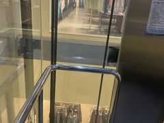 -H&M(鹏欣水游城店)