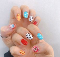 -LILY NAILS美甲美睫