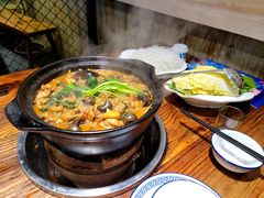 -食爺炭炉鸡煲·烧烤