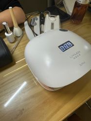 -隅日式美甲美睫專門店