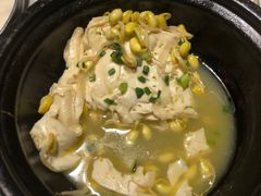 -湖庭壹品鸭王·传统北京烤鸭·别墅私房菜·庭院宵夜(江宁店)