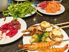 -川骄海鲜自助(王府井奥莱UP TOWN店原世界之花店)