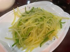 酸辣土豆丝-吴门人家·苏宴宫廷菜(拙政园店)