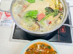 -西火火·川派小火锅(西溪银泰店)