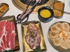 -炙城·韩式烤肉(南京东路店)