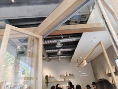 -喜茶(上海打浦桥日月光gelato lab+店)