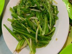 -明记烧鱼美味店