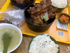 -半亩良田排骨米饭(西城红场店)