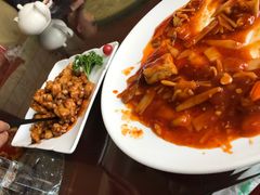 -金牌餐厅·天津菜·八珍豆腐·老爆三(瓷房子店)