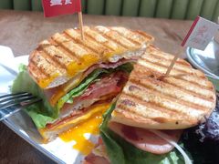 俱乐部贝果-Catch Bagel(芳草地店)