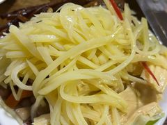 -辰鼎水汇串吧·胶东小船海鲜(平乐园店)