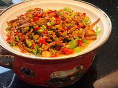 -钟掌勺忘不了地道湘菜(新天地假日广场店)