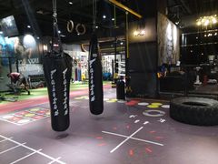 -VLines耀能运动24小时·月付制健身(京广桥店)