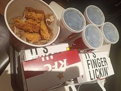 -肯德基(尖岭万达店)